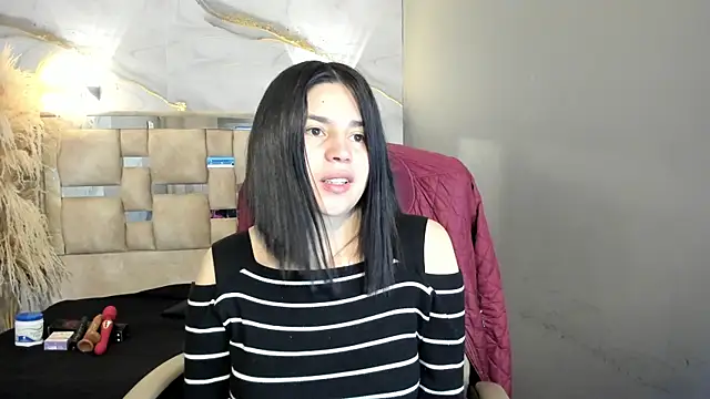Snapshot of Cata_black chatting on 05-27-26, 12:34 Cata black online show from 05-27-26, 12:34