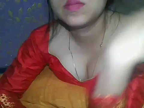 Qween Seelu online show from 06-24-26, 01:04