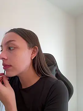 Lauren Storm online show from 05-28-26, 03:18