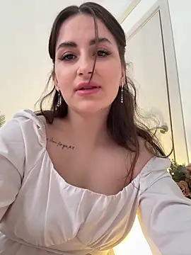 Alana Loveee online show from 04-01-26, 01:52
