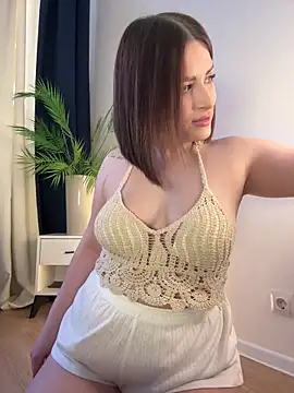 Alana Loveee online show from 04-13-26, 11:58