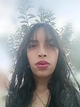 DolceLucie online show from 03-23-26, 08:52