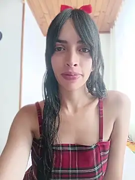 DolceLucie online show from 03-20-26, 07:15