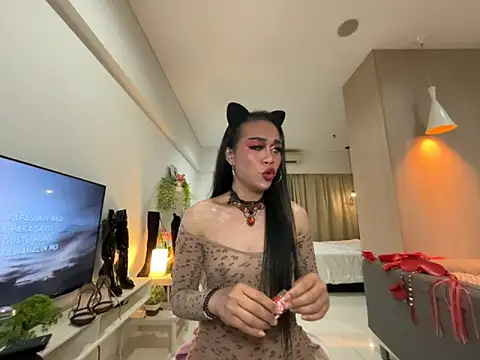 Ur topQeents online show from 05-10-26, 05:59