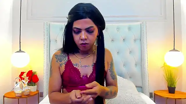 MiiaRestrepo online show from 04-25-26, 12:08