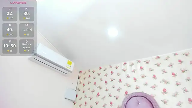 Snapshot of crystal_watson0 chatting on 06-04-26, 01:38 crystal watson0 online show from 06-04-26, 01:38