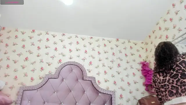 Snapshot of crystal_watson0 chatting on 07-30-26, 01:43 crystal watson0 online show from 07-30-26, 01:43