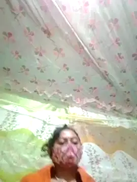 sexymoon2233 online show from 03-22-26, 06:20