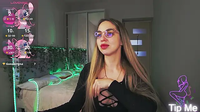 Alexandracandy online show from 05-06-26, 03:16