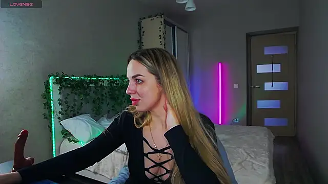 Alexandracandy online show from 04-28-26, 12:53