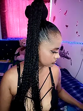 KAYLA 48  online show from 04-30-26, 07:54