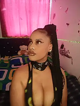 KAYLA 48  online show from 06-04-26, 06:23