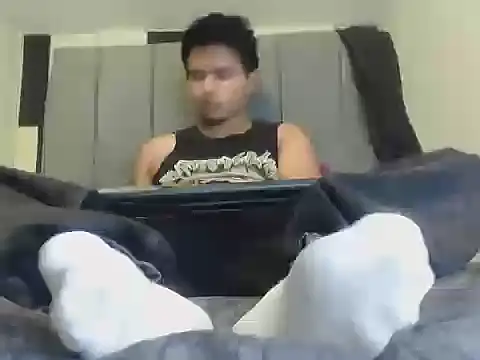 adonis latin 19 online show from 05-14-26, 03:25