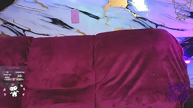 dark nina   online show from 05-29-26, 07:09