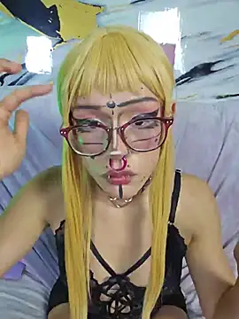 dark nina   online show from 07-26-26, 03:46