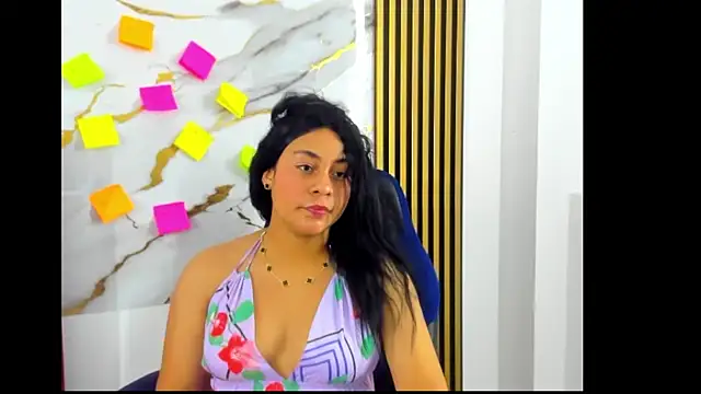 Tiana hots online show from 04-24-26, 08:55