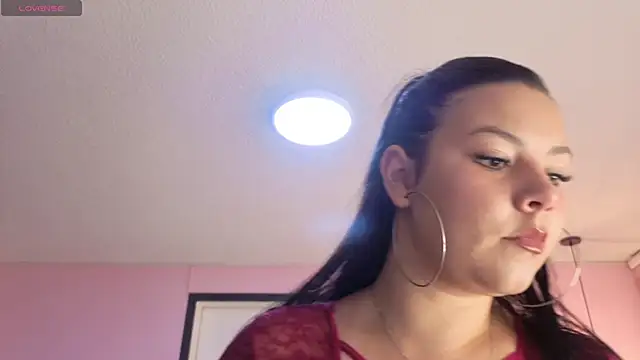 Milly 1 x online show from 04-20-26, 05:47