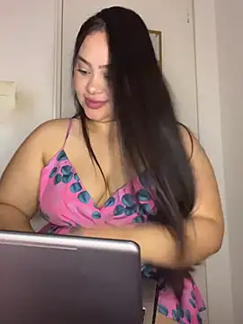 Snapshot of Juliana_xv chatting on 04-05-26, 01:23 Juliana xv online show from 04-05-26, 01:23