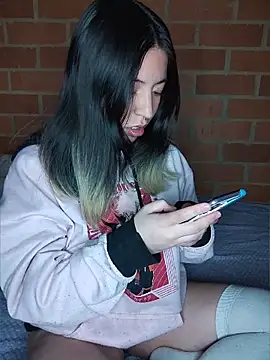 Snapshot of Petite_CherryX chatting on 04-21-26, 02:14 Petite CherryX online show from 04-21-26, 02:14