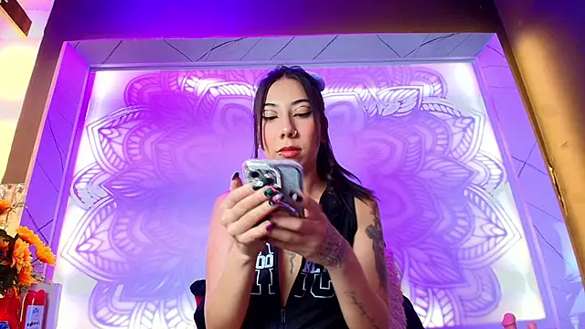 Alessia Clarky online show from 05-30-26, 02:07