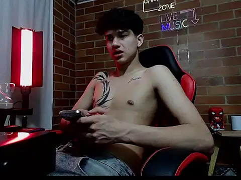 Kurtt   online show from 03-27-26, 08:26