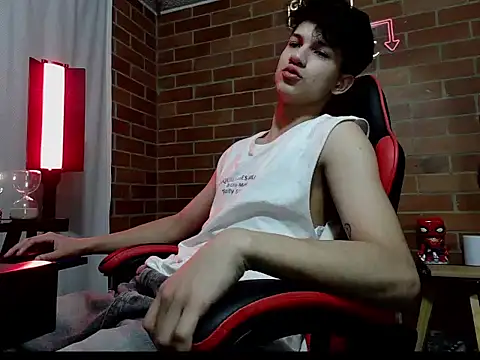 Kurtt   online show from 03-27-26, 04:54