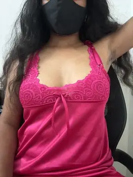 sexy-riyaa43 online show from 03-19-26, 05:46