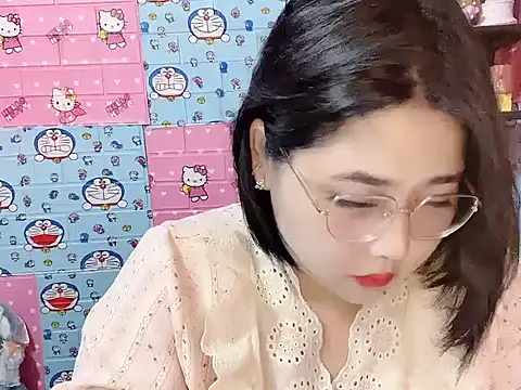 Snapshot of Nhanlu009 chatting on 06-03-26, 02:33 Nhanlu009 online show from 06-03-26, 02:33