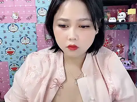 Snapshot of Nhanlu009 chatting on 06-10-26, 09:54 Nhanlu009 online show from 06-10-26, 09:54