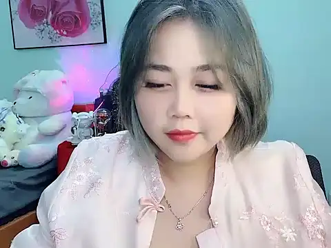 Snapshot of Nhanlu009 chatting on 05-10-26, 10:19 Nhanlu009 online show from 05-10-26, 10:19