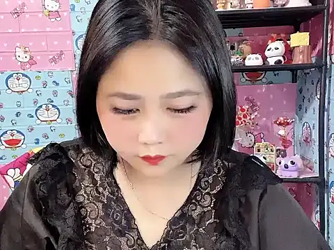 Snapshot of Nhanlu009 chatting on 06-17-26, 01:10 Nhanlu009 online show from 06-17-26, 01:10