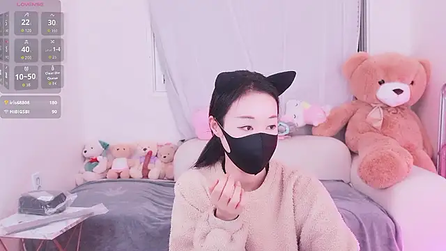 sexyjoy95 online show from 05-07-26, 10:51