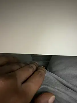 akhilvaran42 online show from 03-18-26, 01:46