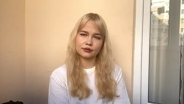 FreyaLoveLove online show from 03-18-26, 12:51