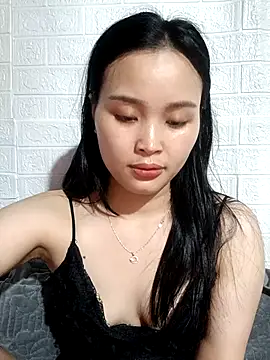 Akile80 online show from 03-19-26, 03:12