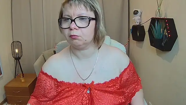 Snapshot of BonnnyBoobsy chatting on 05-10-26, 12:20 BonnnyBoobsy online show from 05-10-26, 12:20