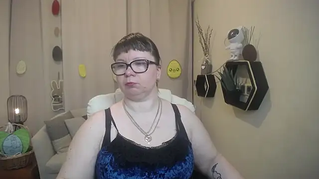 BonnnyBoobsy online show from 04-03-26, 05:58
