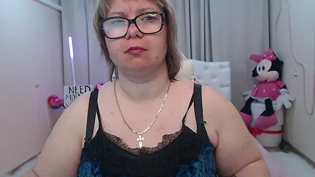 Snapshot of BonnnyBoobsy chatting on 05-25-26, 06:28 BonnnyBoobsy online show from 05-25-26, 06:28