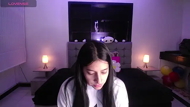 Melannyy V online show from 07-12-26, 11:44