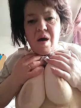 ViktoriaToytor55 online show from 03-25-26, 06:46