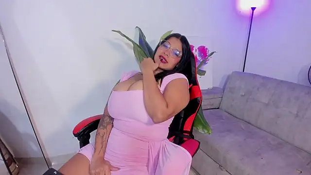 Megan hugeboobs online show from 07-10-26, 01:55