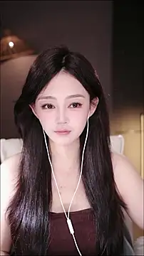 Anne-w online show from 04-06-26, 08:48