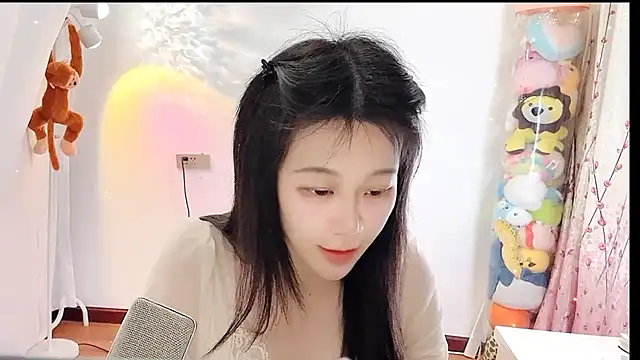 QQ-7890 online show from 04-15-26, 12:10