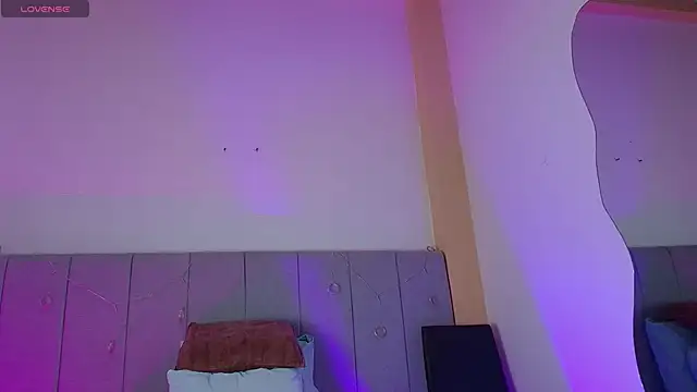 LiiaaGenner online show from 04-27-26, 06:28