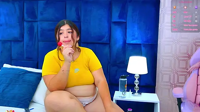 Dahlia Lee online show from 05-05-26, 03:09