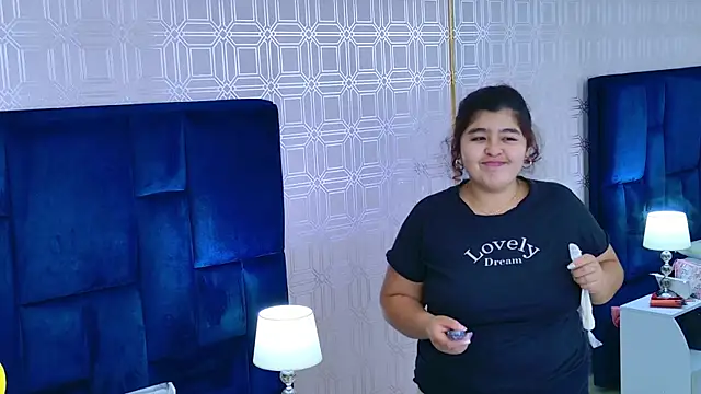 Dahlia Lee online show from 04-16-26, 03:07