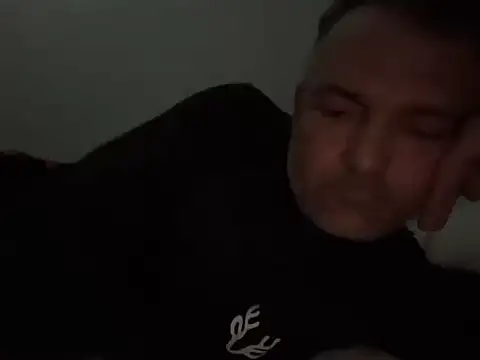 Snapshot of bartomiejwaw chatting on 03-20-26, 08:21 bartomiejwaw online show from 03-20-26, 08:21