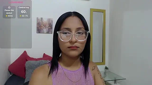 Rubi Diamond  online show from 03-18-26, 10:21