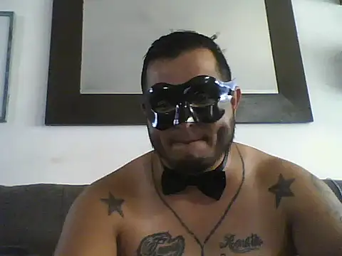 HOTB0Y18 online show from 03-23-26, 04:18