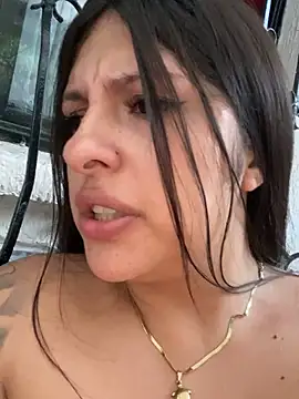 emiiross online show from 05-26-26, 11:03